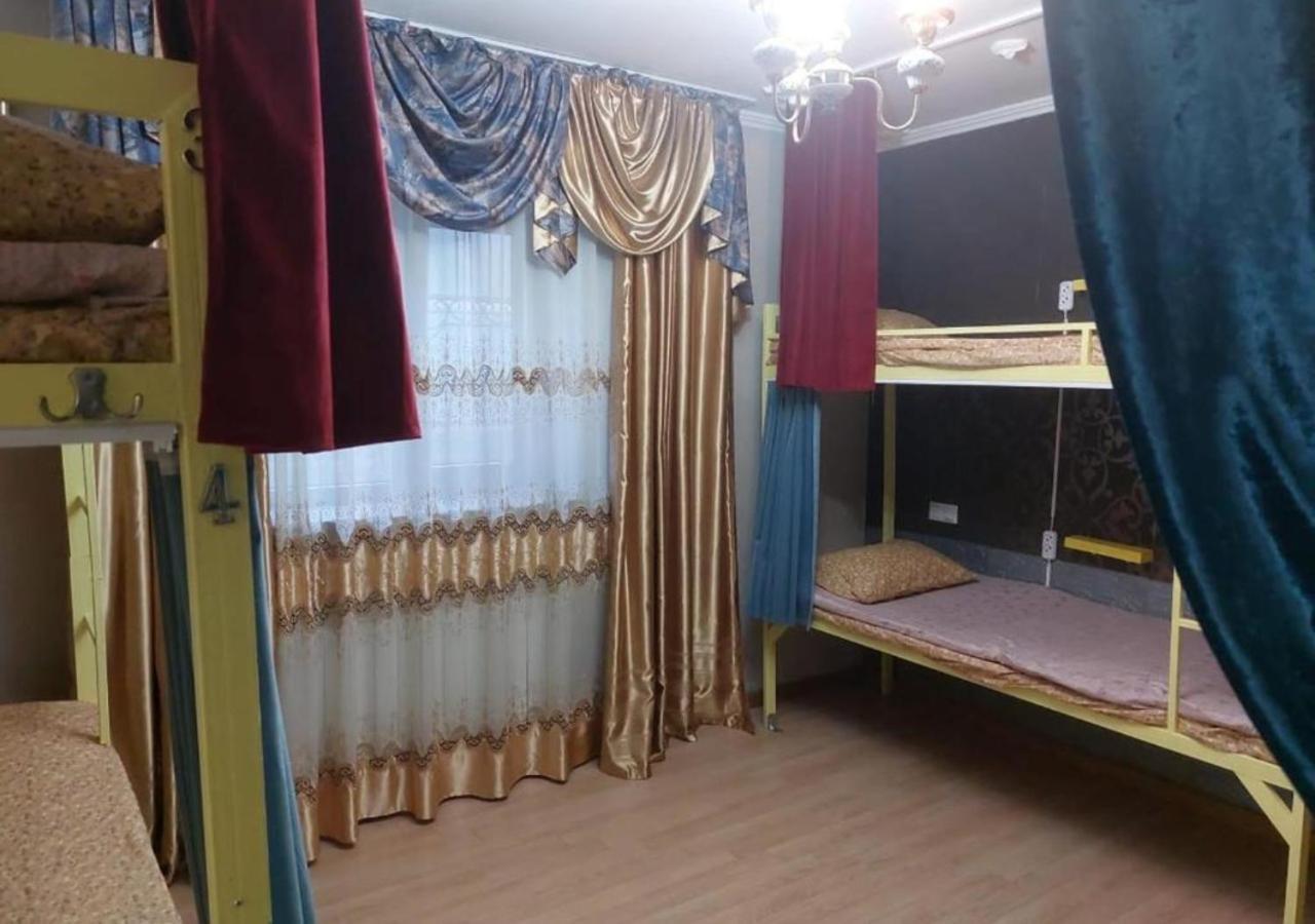 Room Hostel Dostyk Almaty Ngoại thất bức ảnh