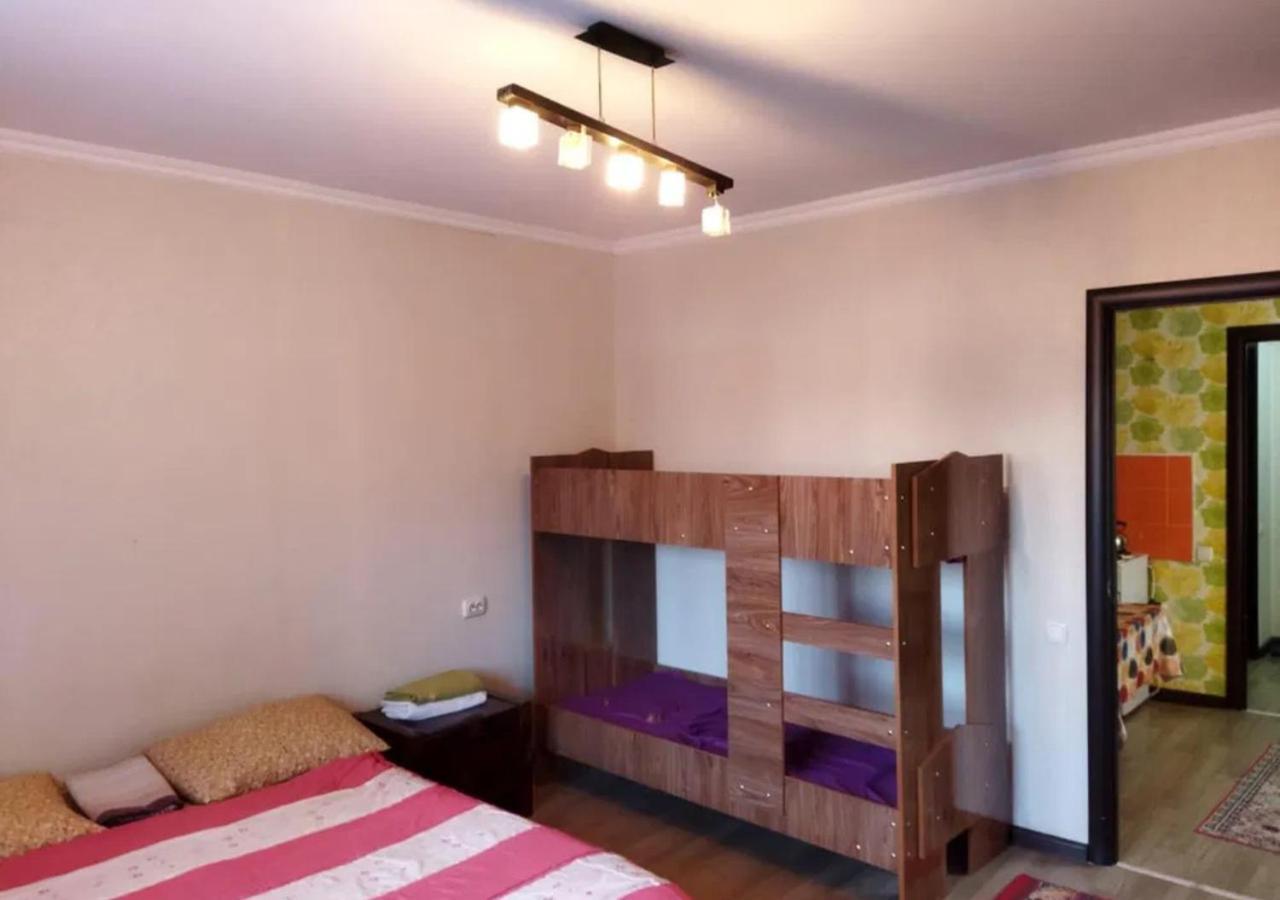 Room Hostel Dostyk Almaty Ngoại thất bức ảnh