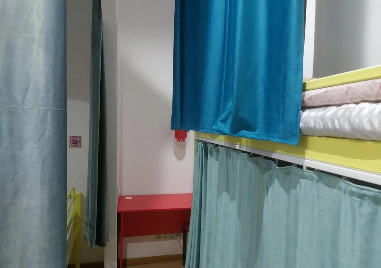 Room Hostel Dostyk Almaty Ngoại thất bức ảnh