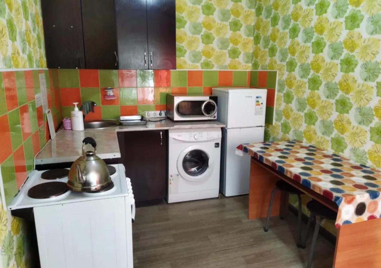 Room Hostel Dostyk Almaty Ngoại thất bức ảnh
